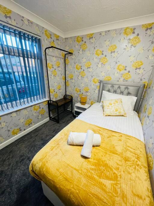 Alder House - A Modern Vibrant 4 Bedroom House Marston Green Luaran gambar